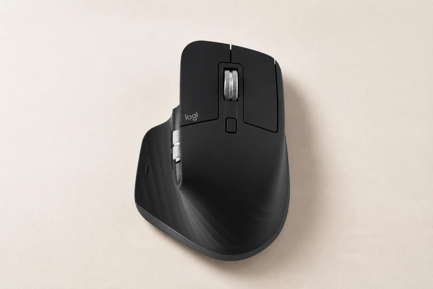 MX Master 3S có “dư nút” với người chỉ làm việc văn phòng?